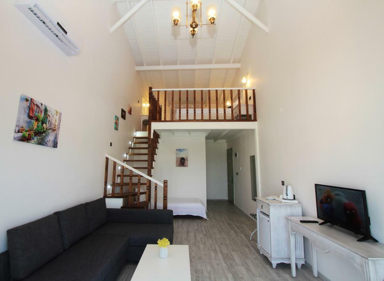 Duman Boutique Hotel Çeşme エクステリア 写真
